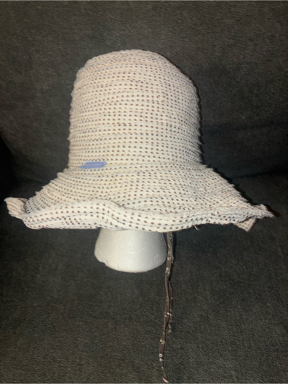 Wallaroo Hat Company Petite Scrunchie Sun Hat polka dot upf 50+ pre owned